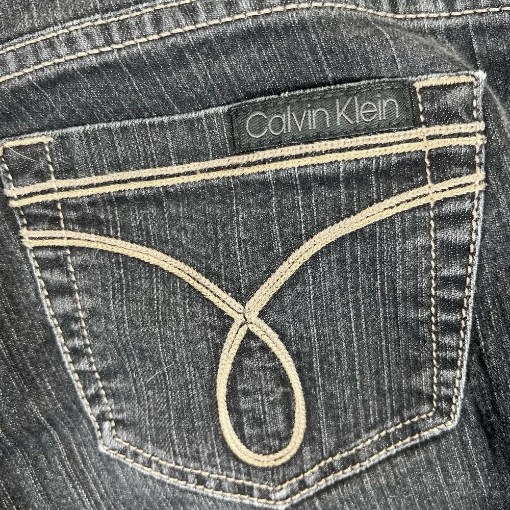 Calvin Klein Jeans‎ Women's Size 4P (Actual 30x25) Black Skinny Mid Rise